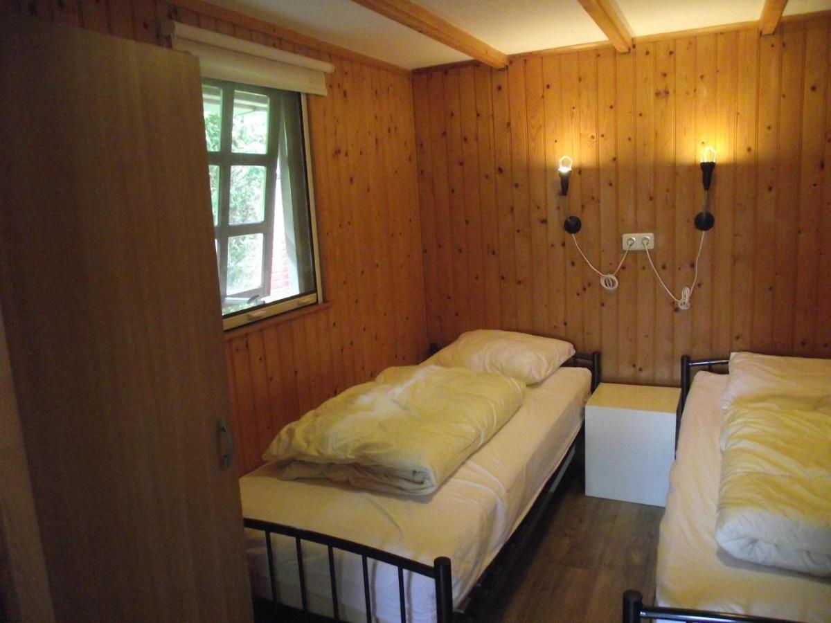 Vakantiehuisjes Landgoed Sonneborghe Kollumerzwaag Exterior photo