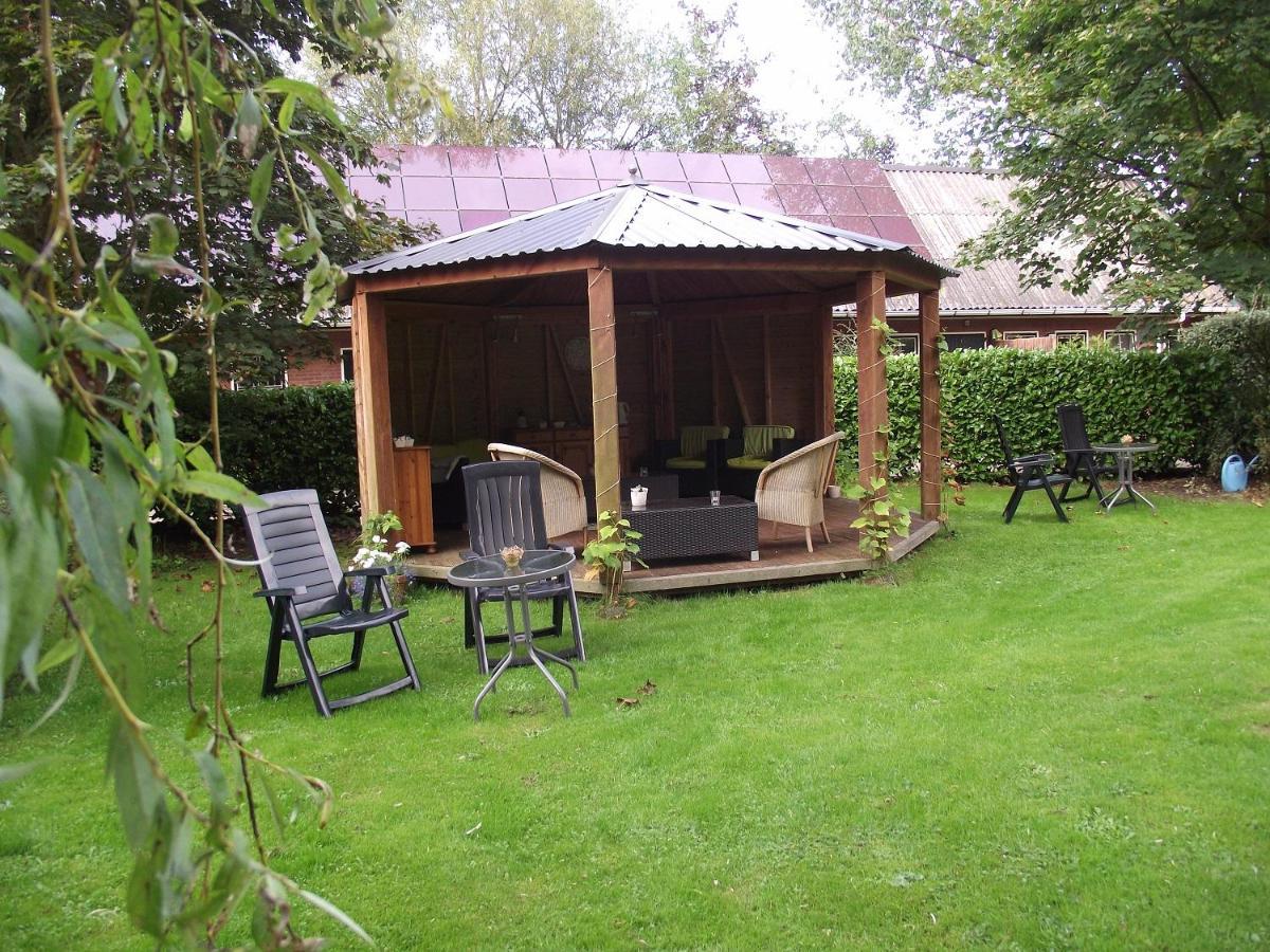 Vakantiehuisjes Landgoed Sonneborghe Kollumerzwaag Exterior photo