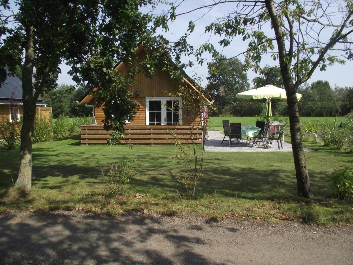 Vakantiehuisjes Landgoed Sonneborghe Kollumerzwaag Exterior photo
